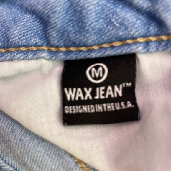 Distressed Bermuda Shorts - Picture 3 of 3